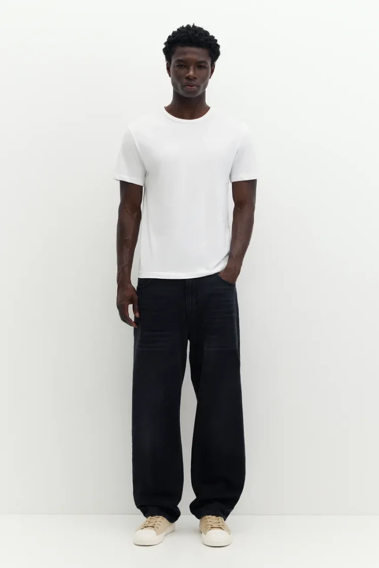 Pull&Bear Slim Fit Cotton Crew Tee — White