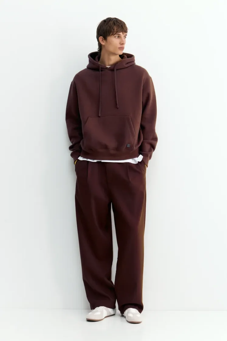 Pull&Bear Sweat basique à capuche — Chocolate