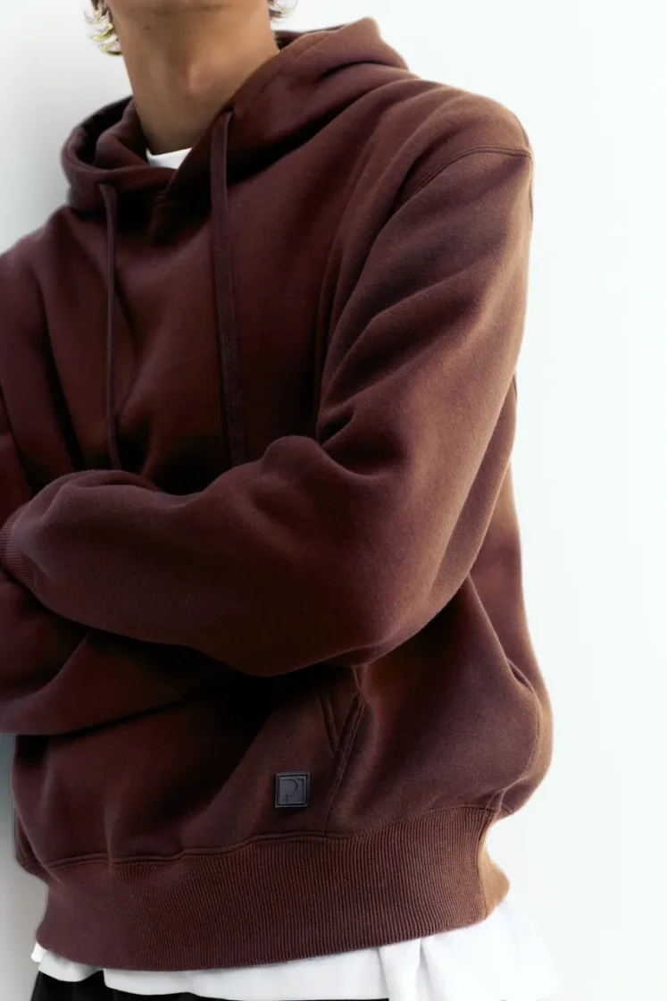 Pull&Bear Sweat basique à capuche — Chocolate