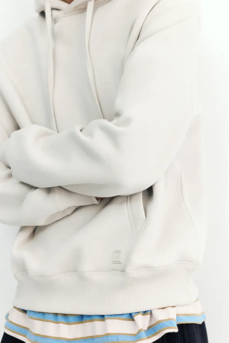 Pull&Bear Sweat basique à capuche — Cream