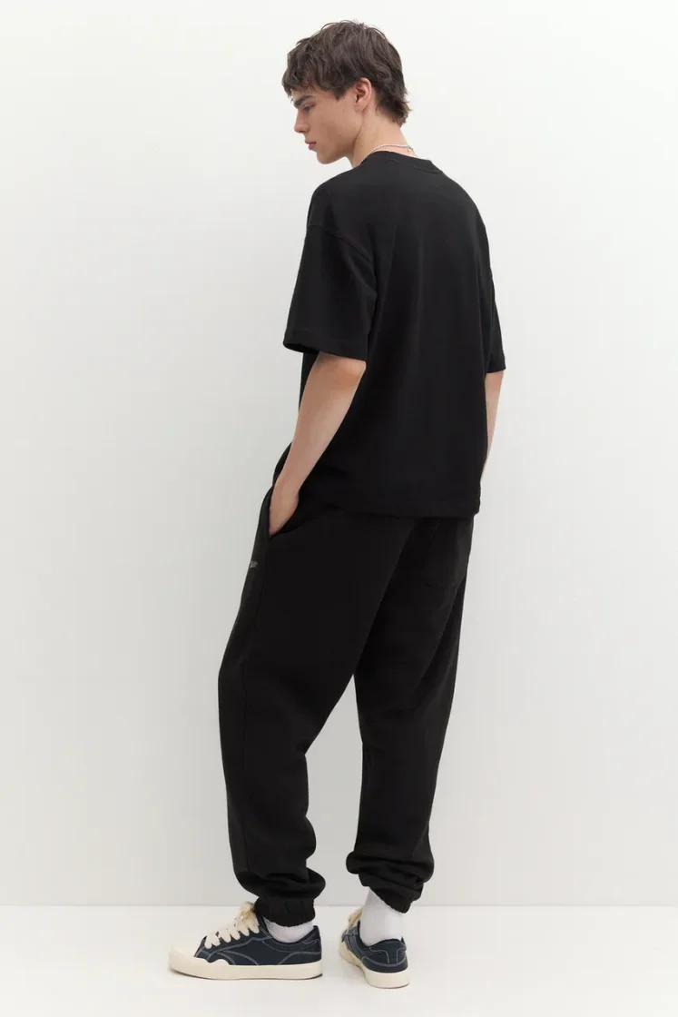 Pull&Bear STWD Embroidered Sweat Tee — Black