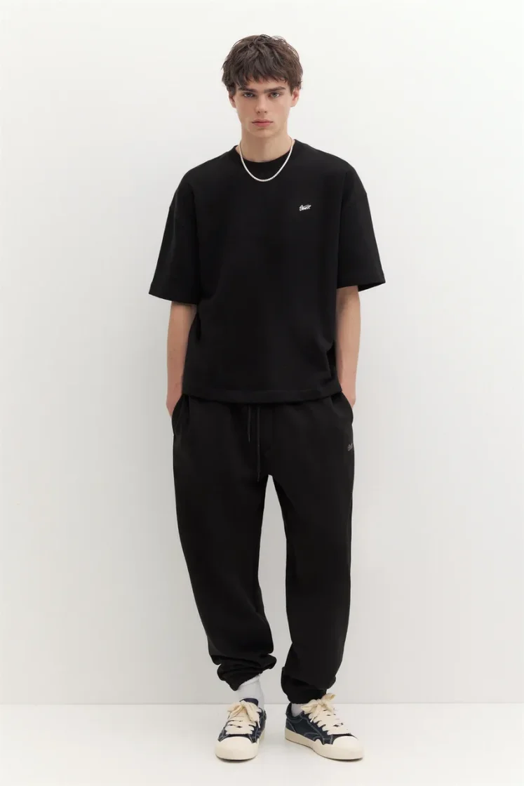 Pull&Bear STWD Embroidered Sweat Tee — Black