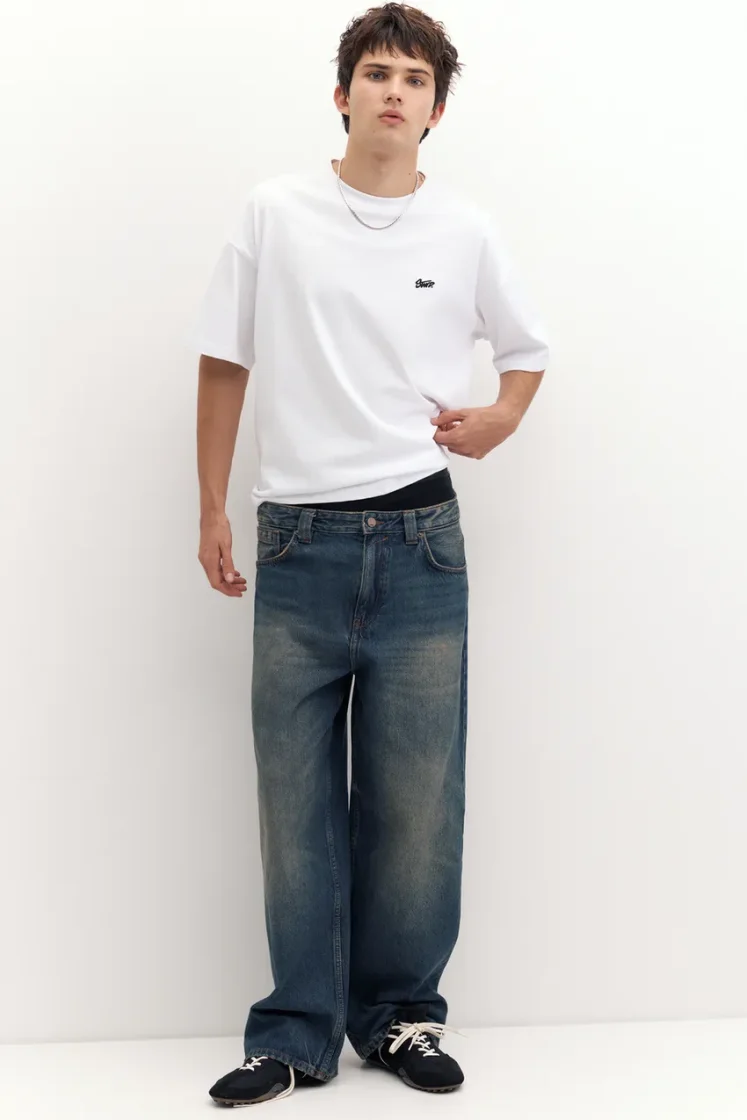 Pull&Bear Boxy STWD Logo Tee — White