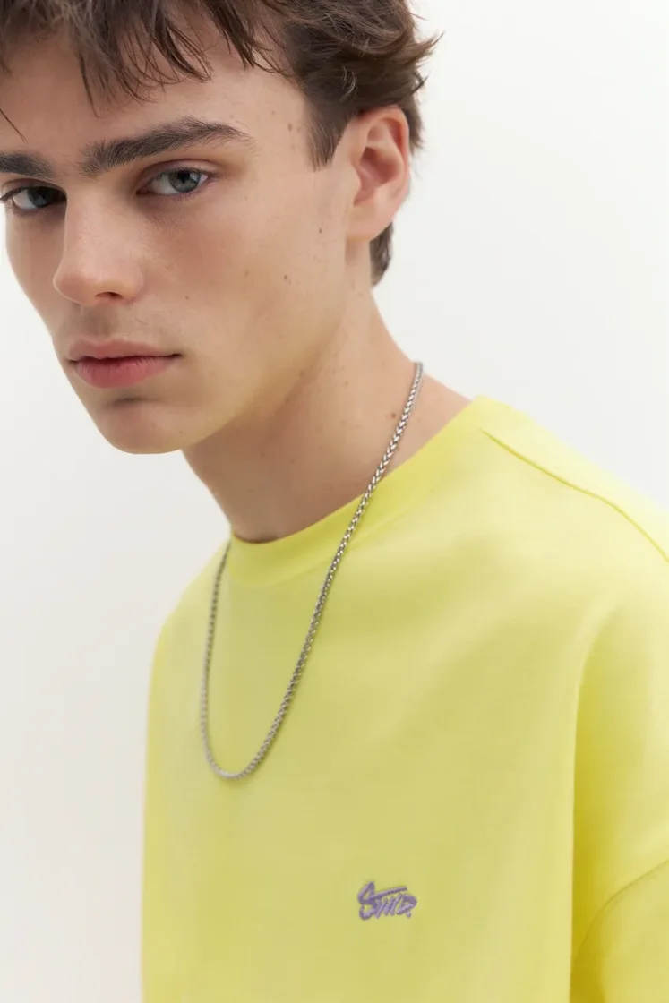 Pull&Bear Boxy STWD Logo Tee — Yellow