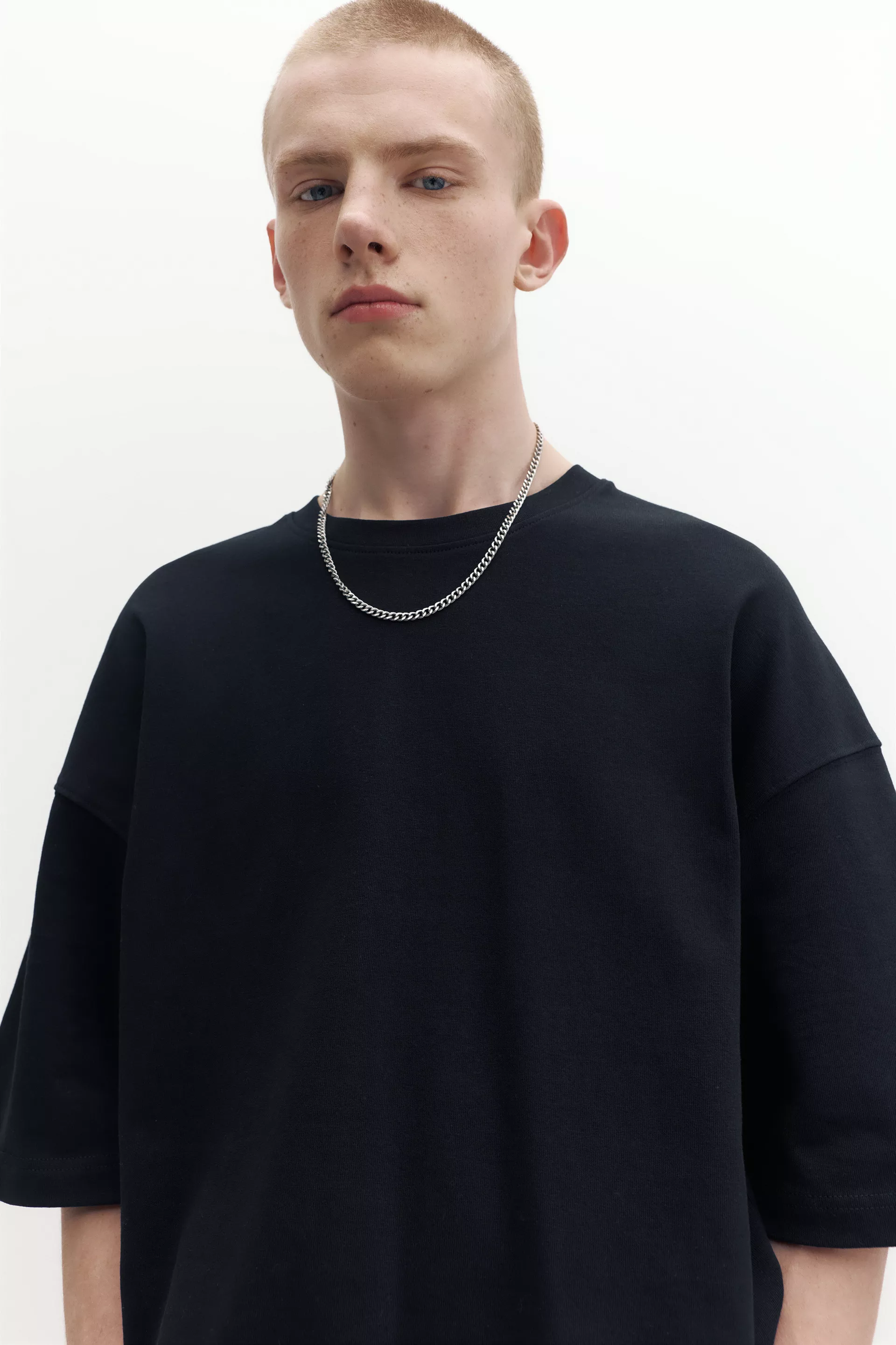 Pull&Bear Loose Fit Cotton Tee — Noir