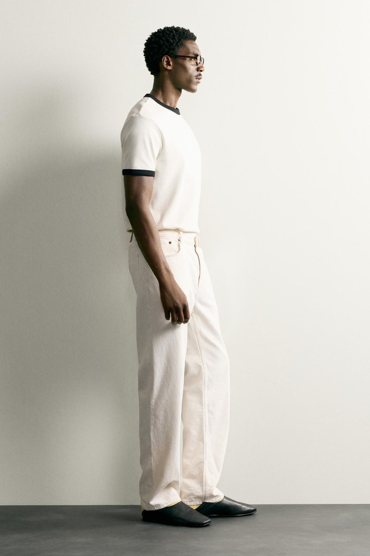 Zara Contrast Ribbed Basic Tee — Blanc cassé