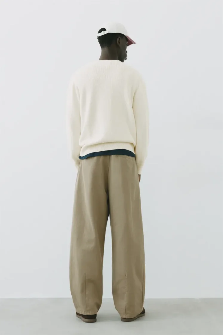Pull&Bear Essential Cotton Crewneck Sweate — Ivory
