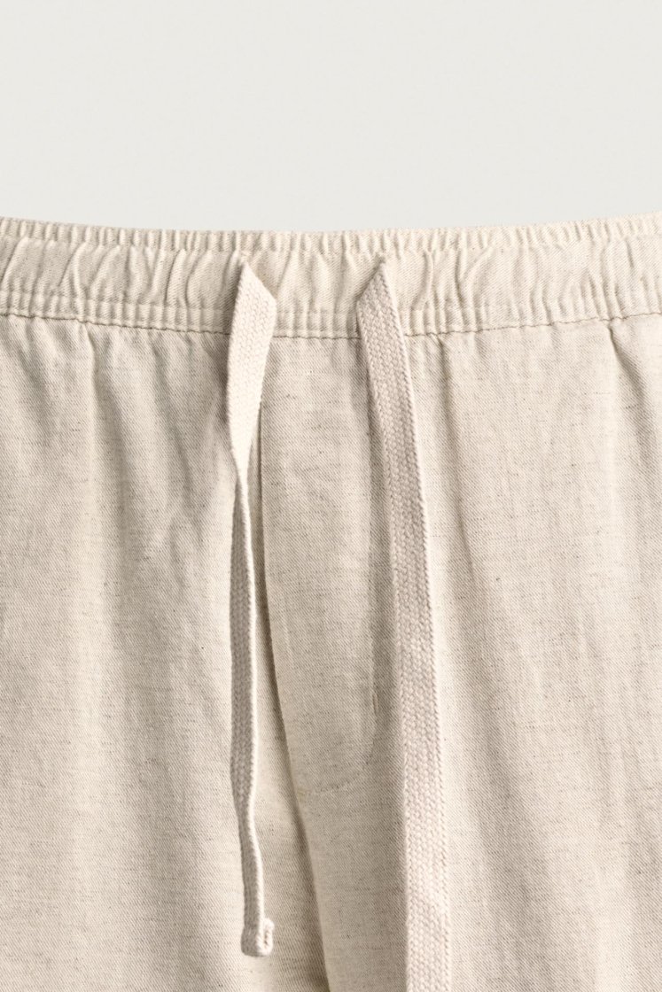 Zara Relaxed Cotton-Linen Trousers — Beige