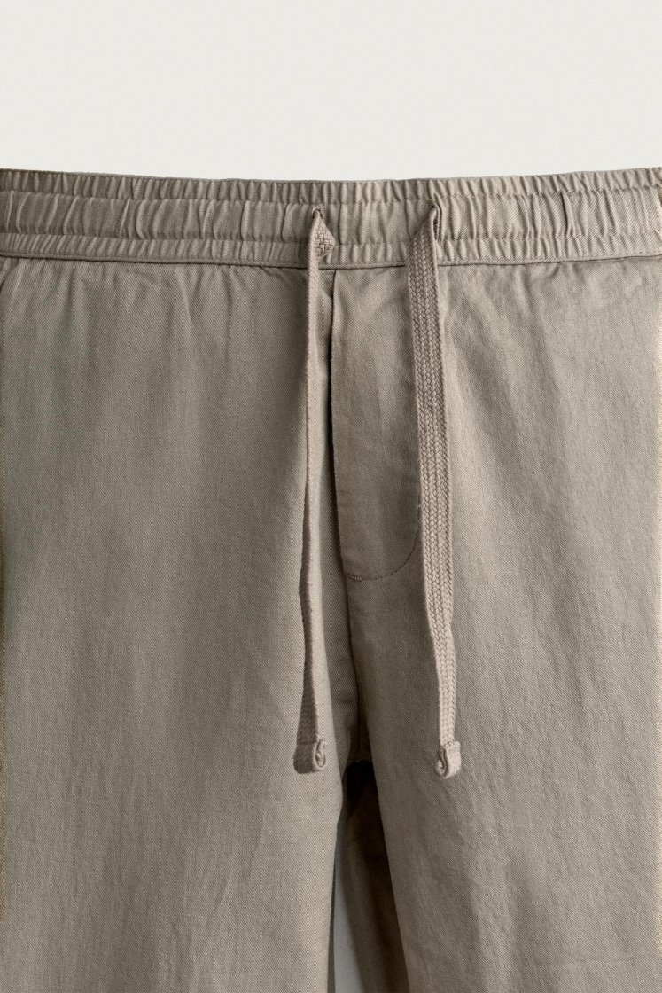 Zara Relaxed Cotton-Linen Trousers — Kaki