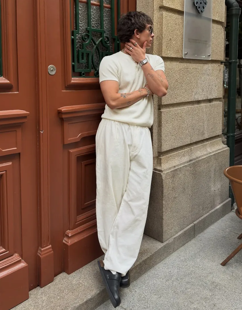 Bershka Super Baggy Linen-Blend Pants — Blanc cassé