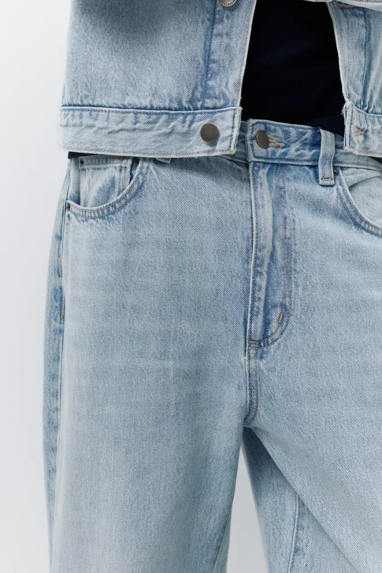 Pull&Bear Baggy Five-Pocket Jeans — Sky Blue