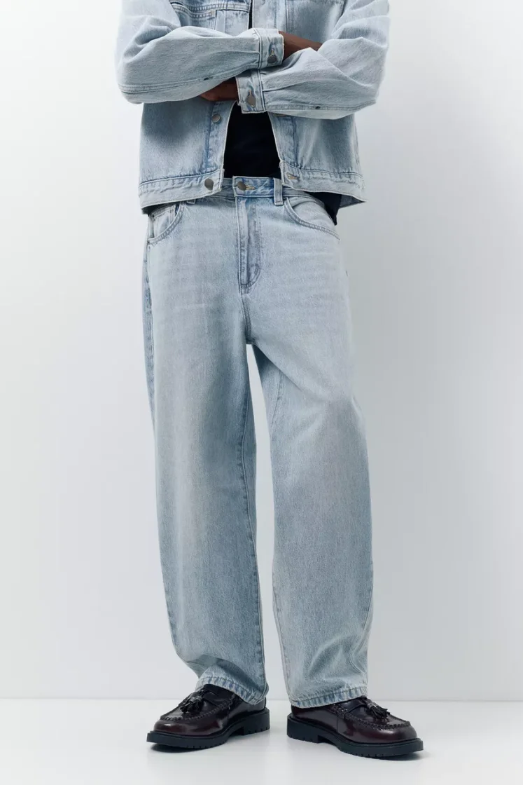 Pull&Bear Baggy Five-Pocket Jeans — Sky Blue
