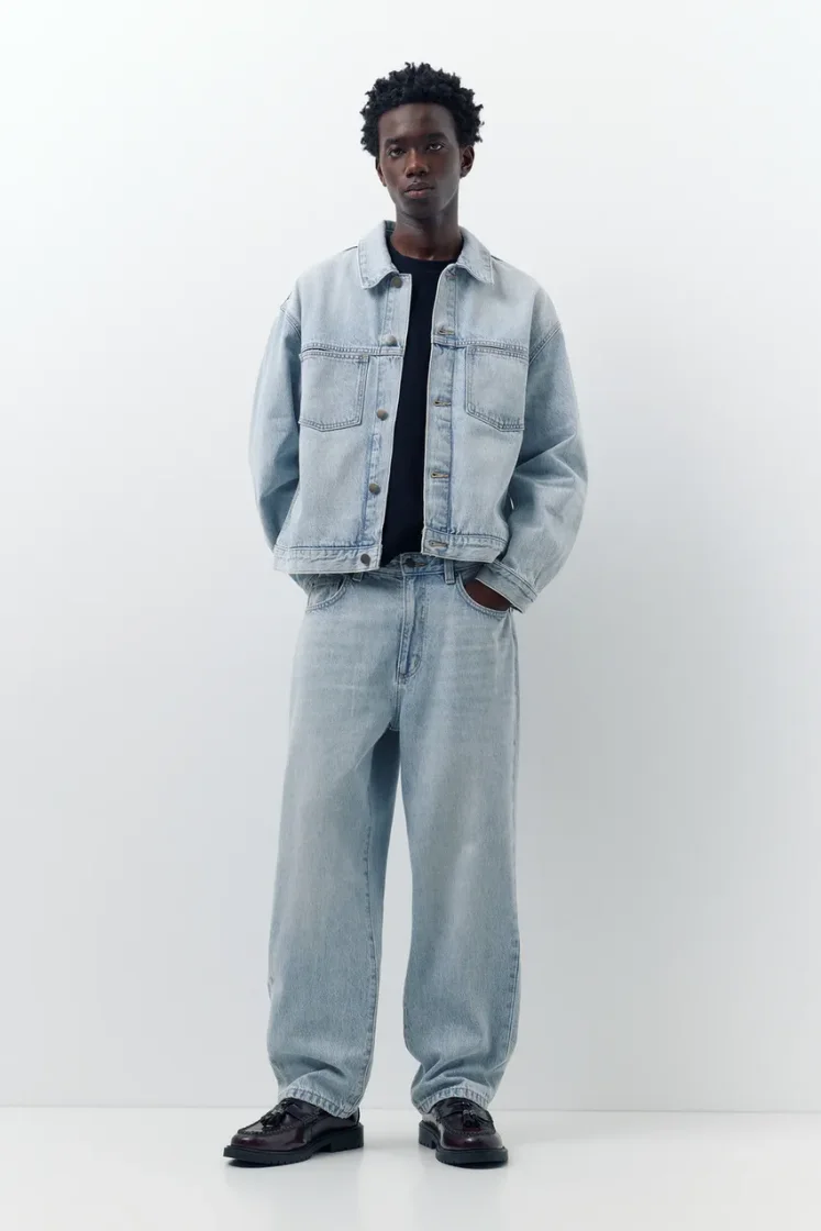 Pull&Bear Baggy Five-Pocket Jeans — Sky Blue