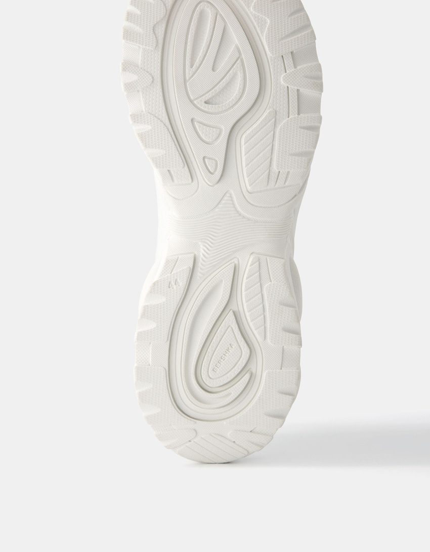 Bershka Street Canvas Low-Top — white