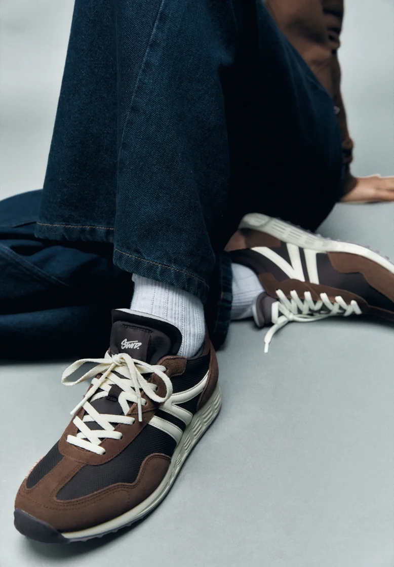 Pull&Bear Brown Pre-Owned Trainers — Brown