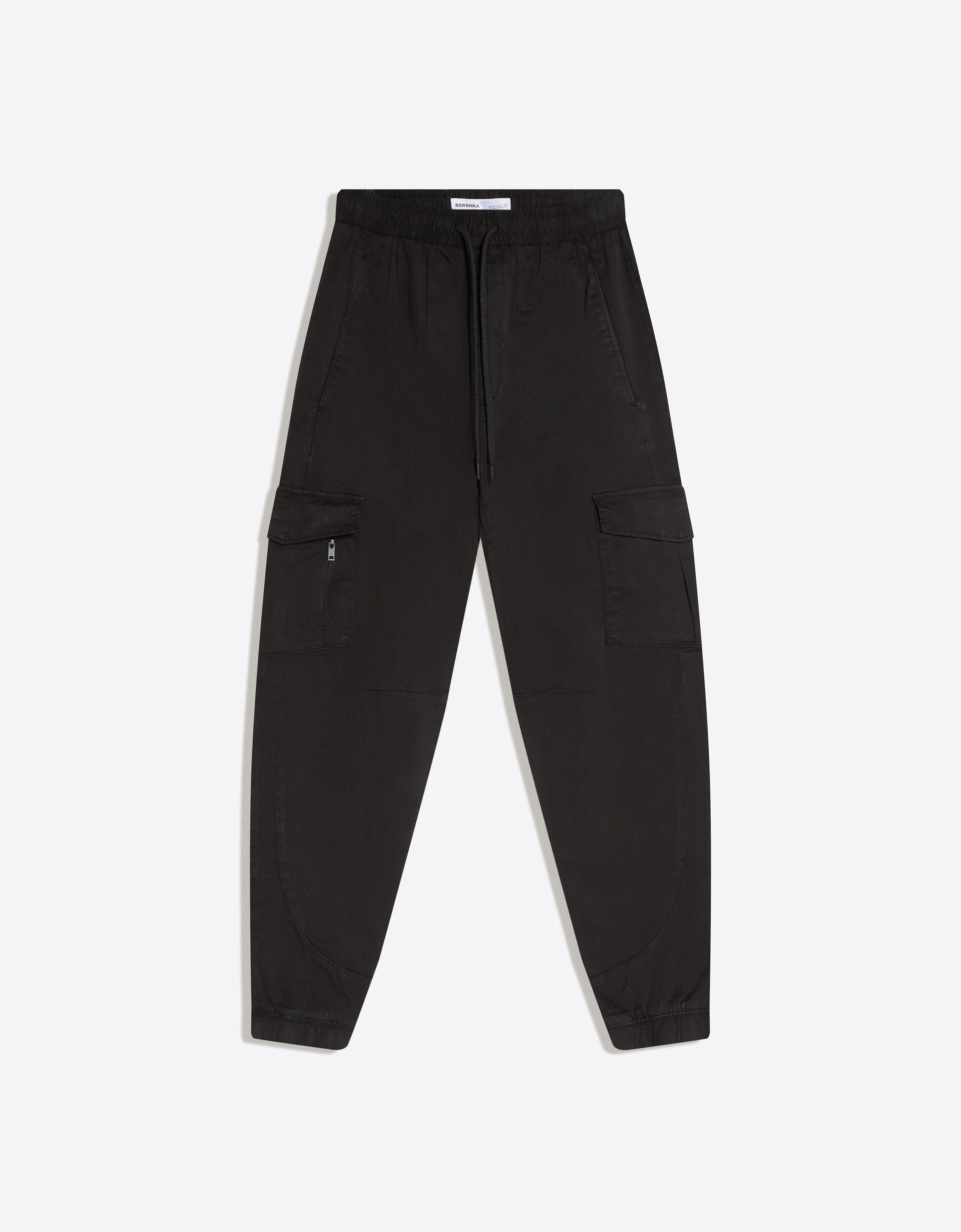 Bershka Cargo Jogger Fit Pants — Noir