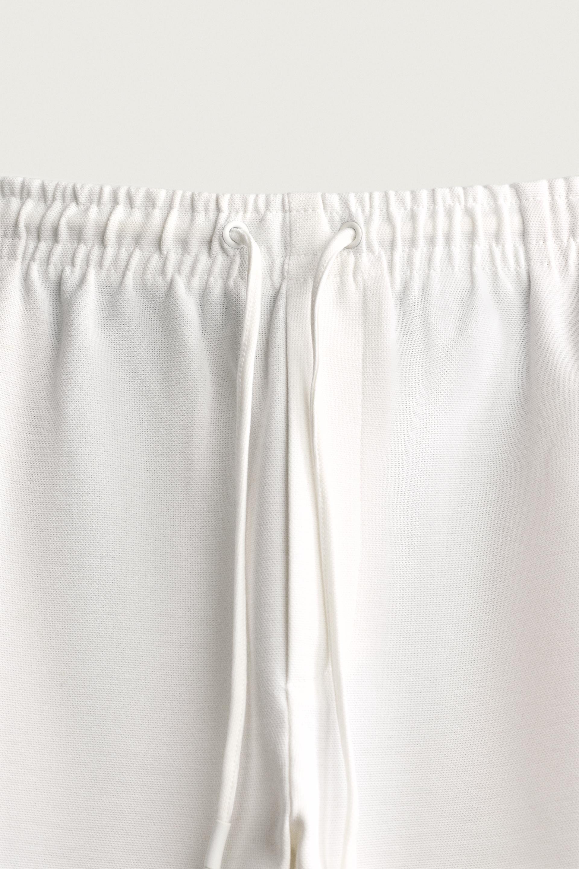 Zara Regular Fit Easy Care Trousers — Off White
