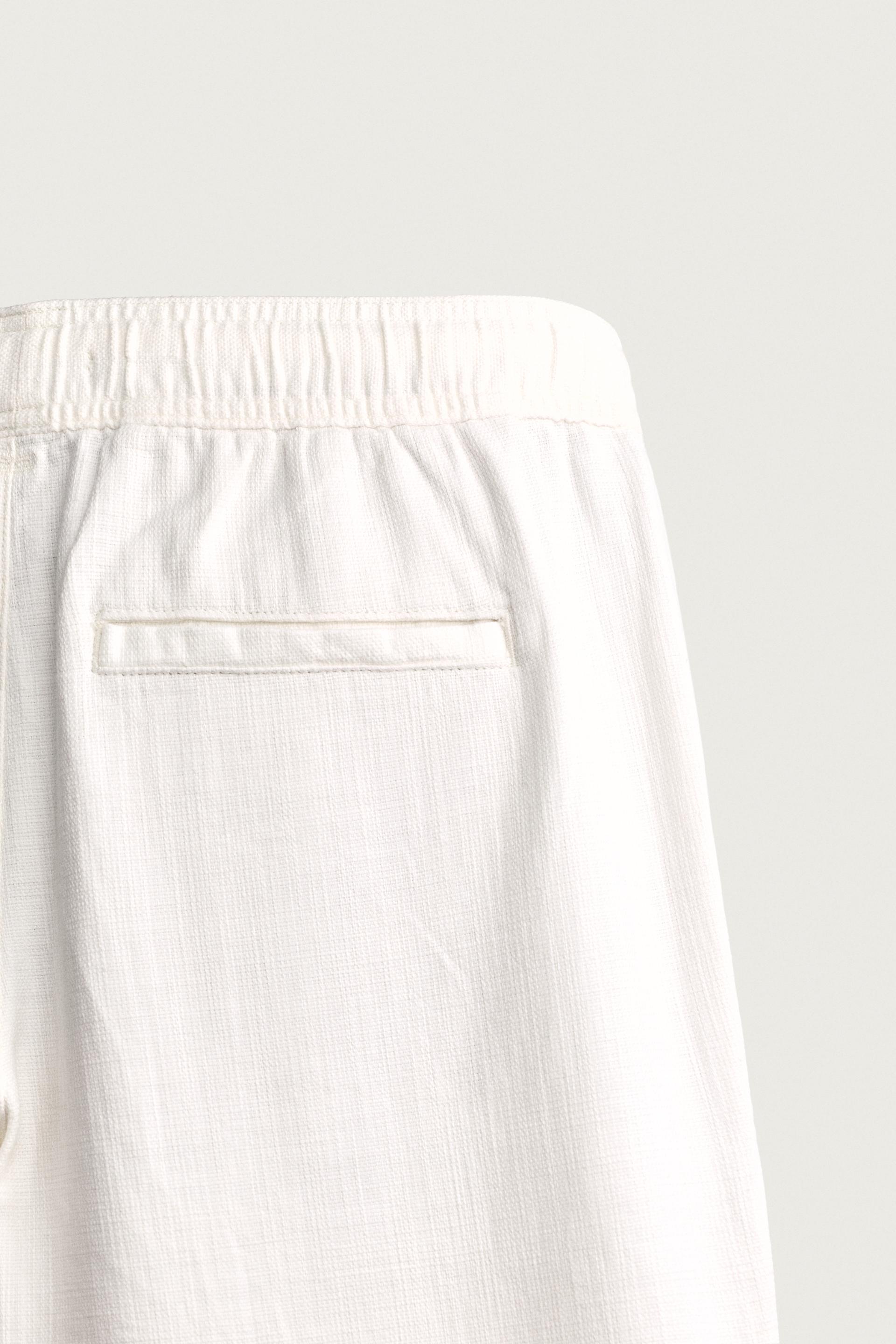 Zara Structured Relaxed-Fit Trousers — White