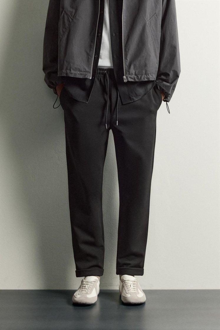 Zara Regular Fit Easy Care Trousers — Black