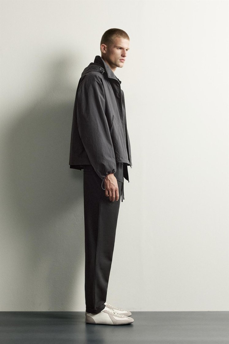 Zara Regular Fit Easy Care Trousers — Black