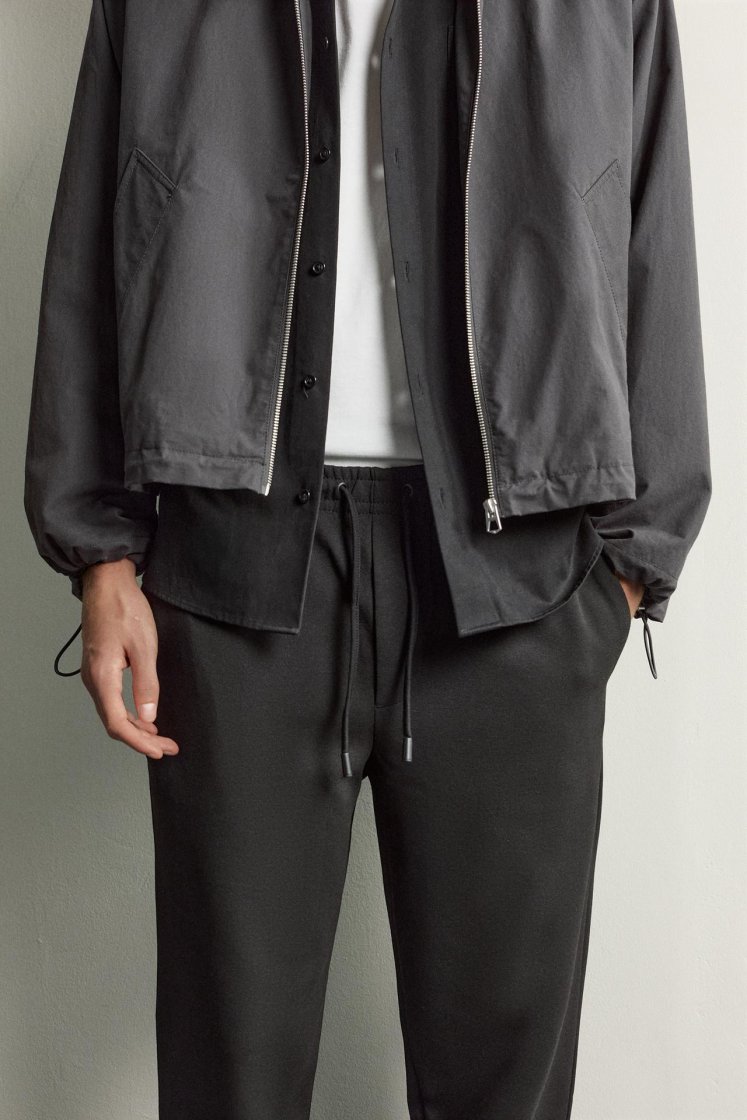 Zara Regular Fit Easy Care Trousers — Black