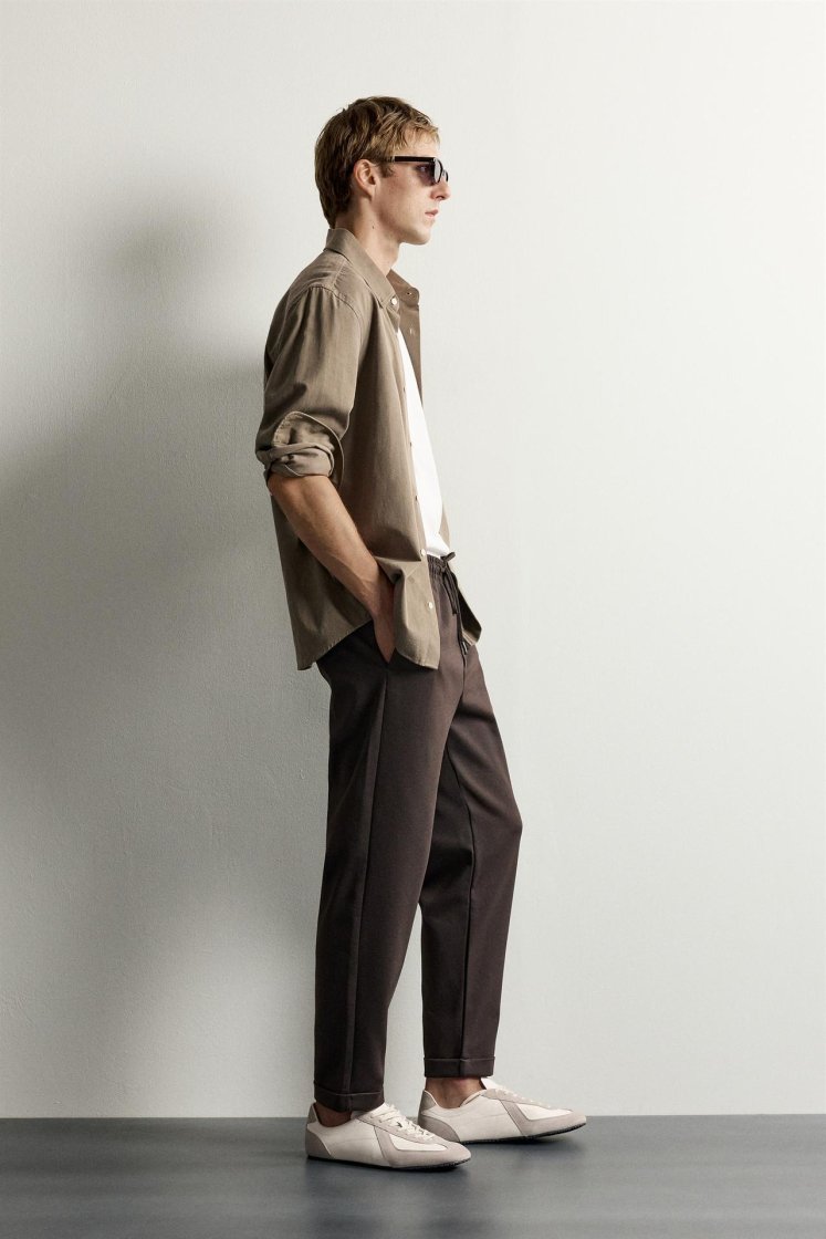 Zara Regular Fit Easy Care Trousers — Chocolate