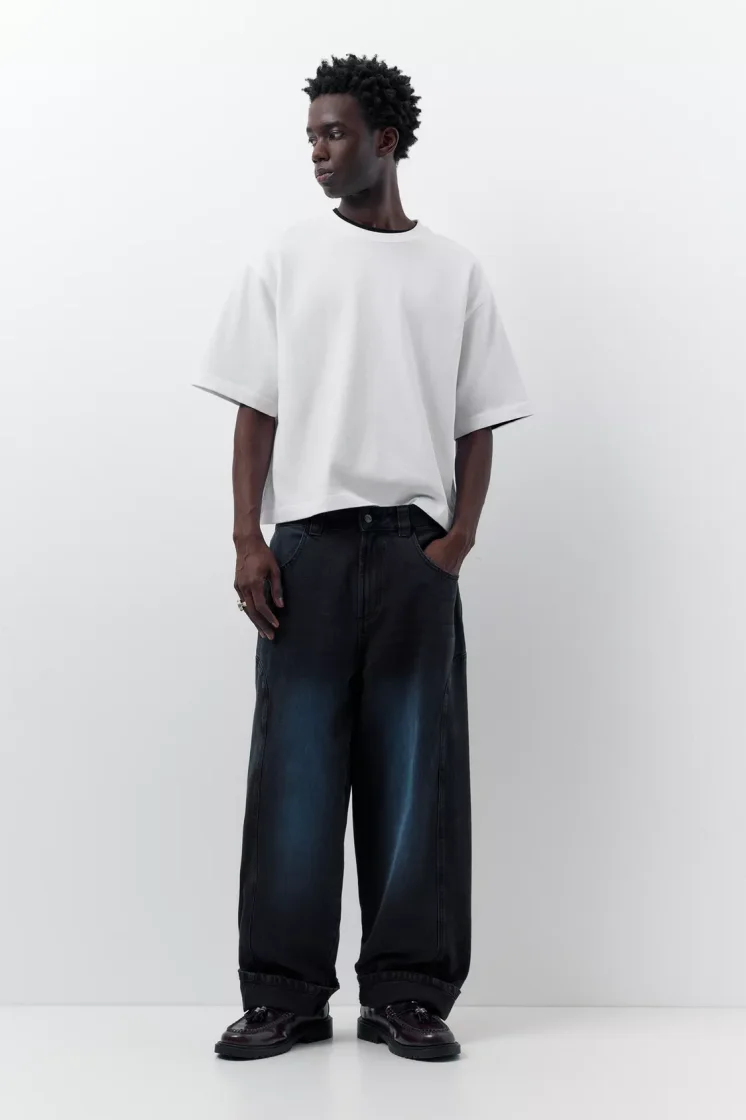 Pull&Bear Relaxed Splatter Denim Jeans — Black