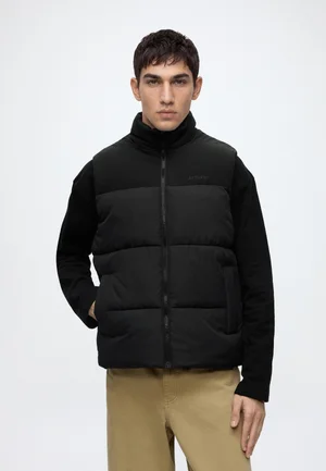 Pull&Bear STWD Quilted Vest Black — Black