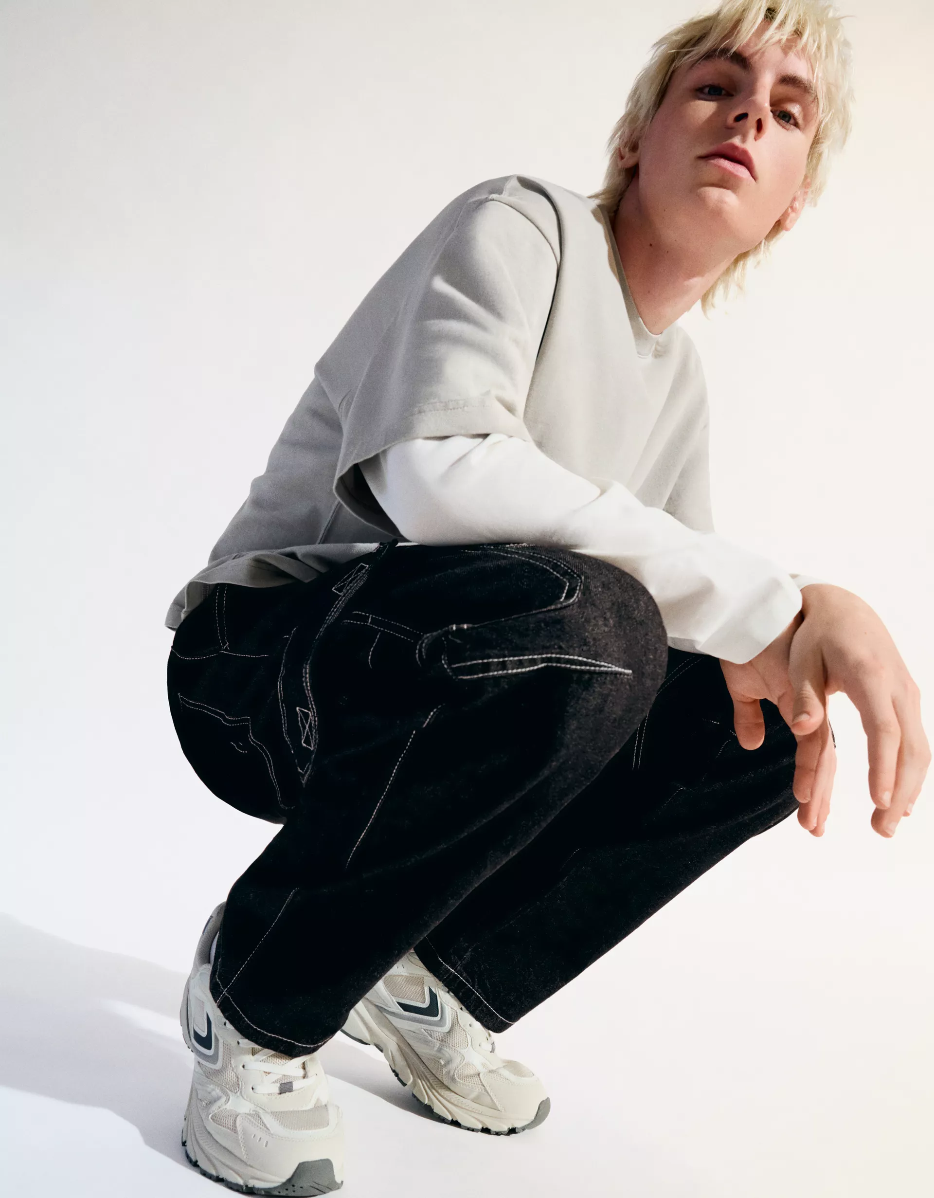 Bershka Baggy Cargo Jeans — Noir