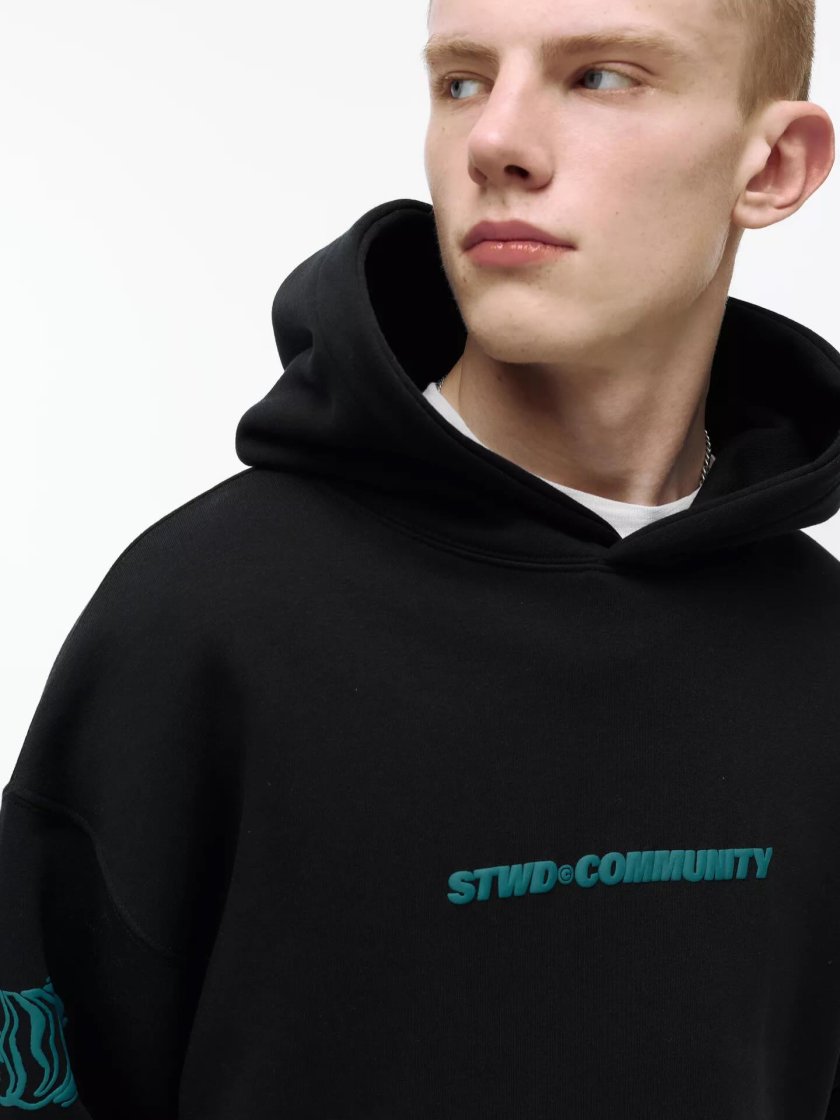 Pull&Bear Graphic Print Hoodie — Black