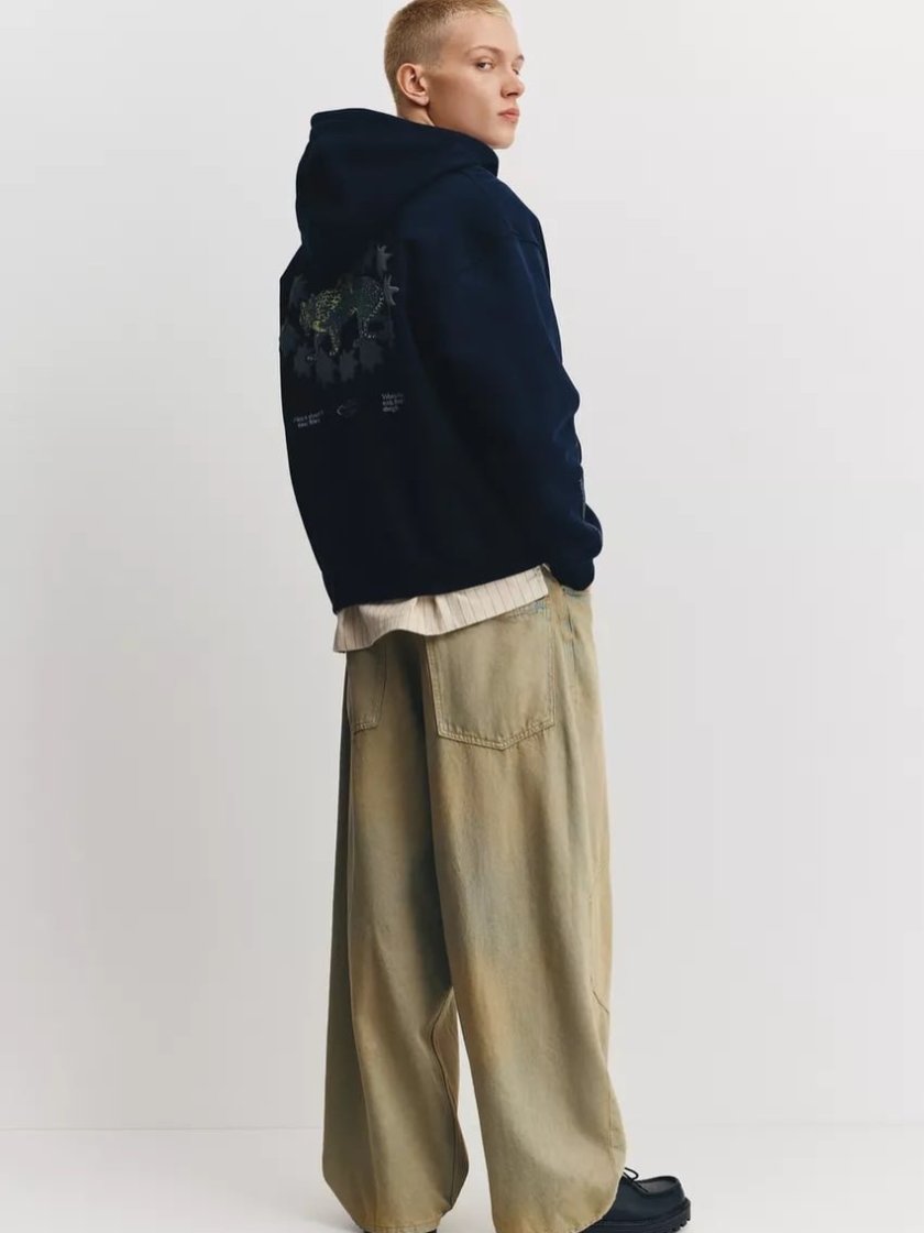 Pull&Bear Graphic Print Hoodie — Navy