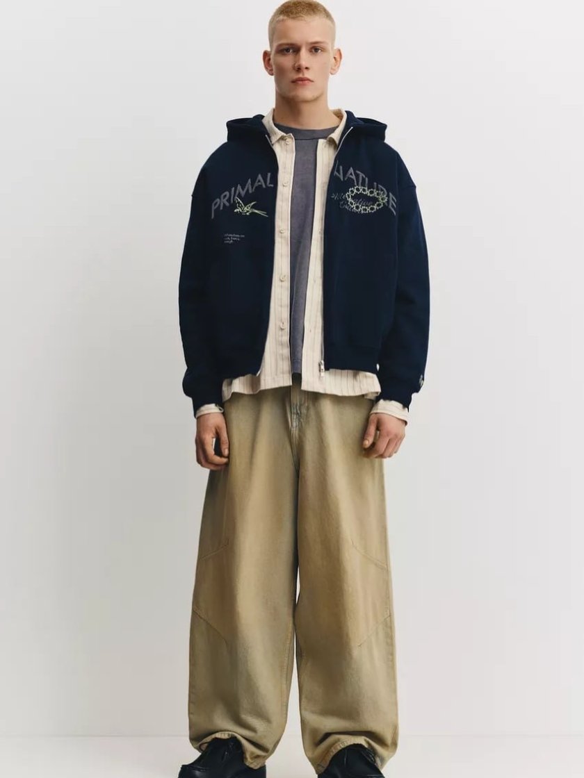 Pull&Bear Graphic Print Hoodie — Navy