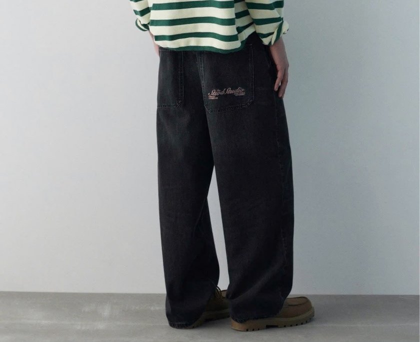 Pull&Bear Straight-Leg Denim Jeans — Black