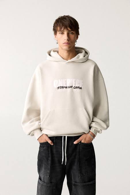 Pull&Bear Pull&Bear One Piece Hoodie — Cream