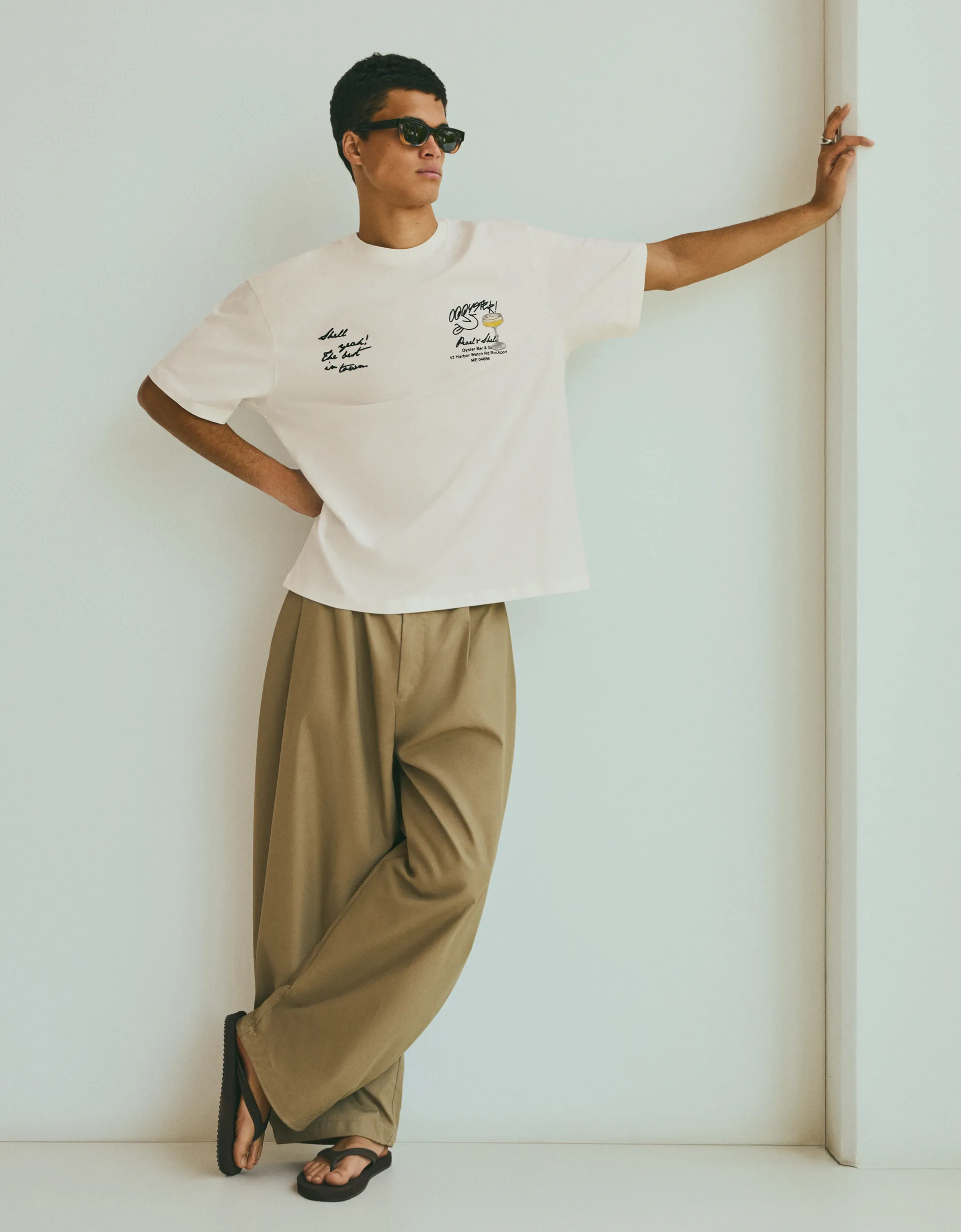 Bershka Relaxed fit printed T-shirt — Off white