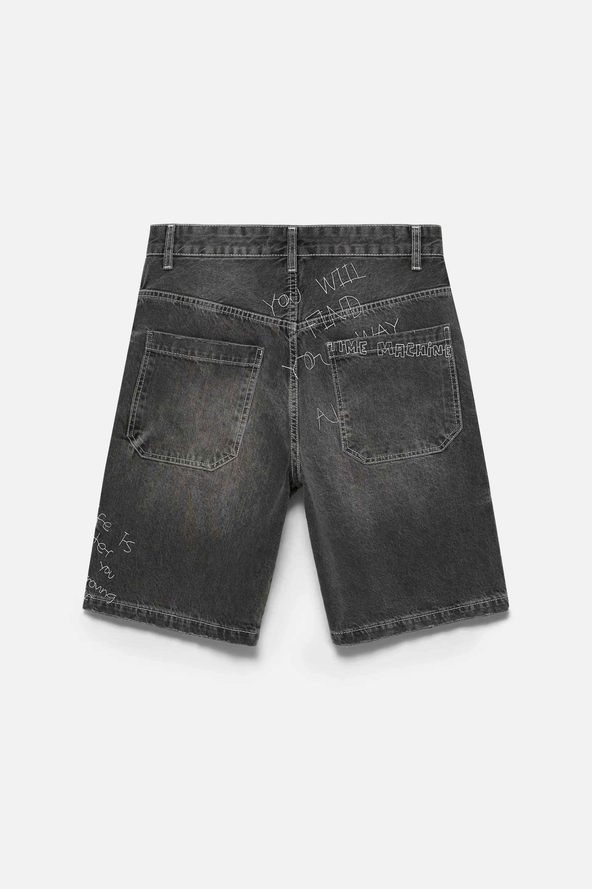 Pull&Bear Baggy Embroidered Denim Bermuda — Charcoal
