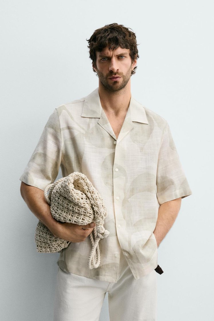Zara CHEMISE FLUIDE À IMPRIMÉ ABSTRAIT — Sable