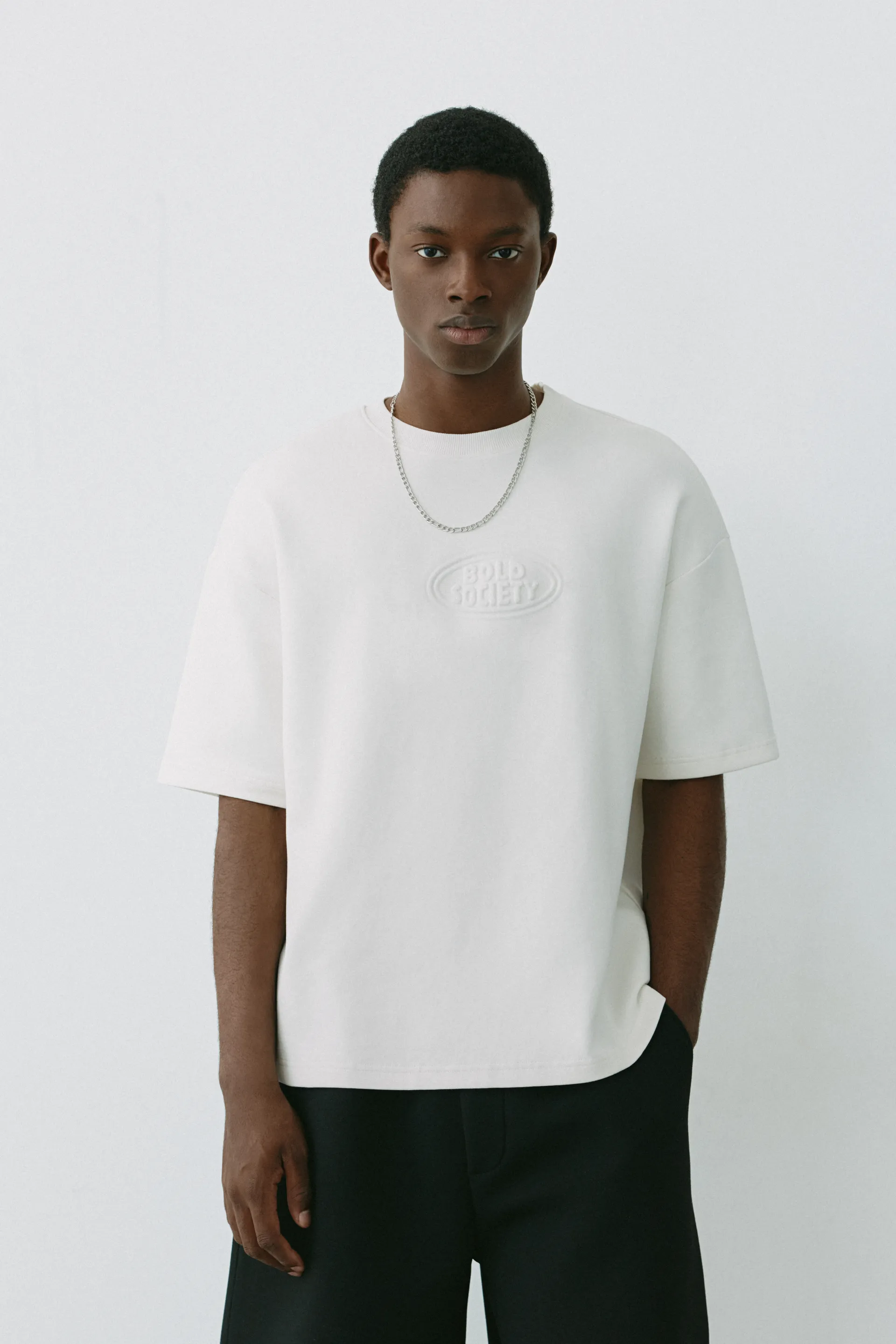 Sweat manches courtes logo relief