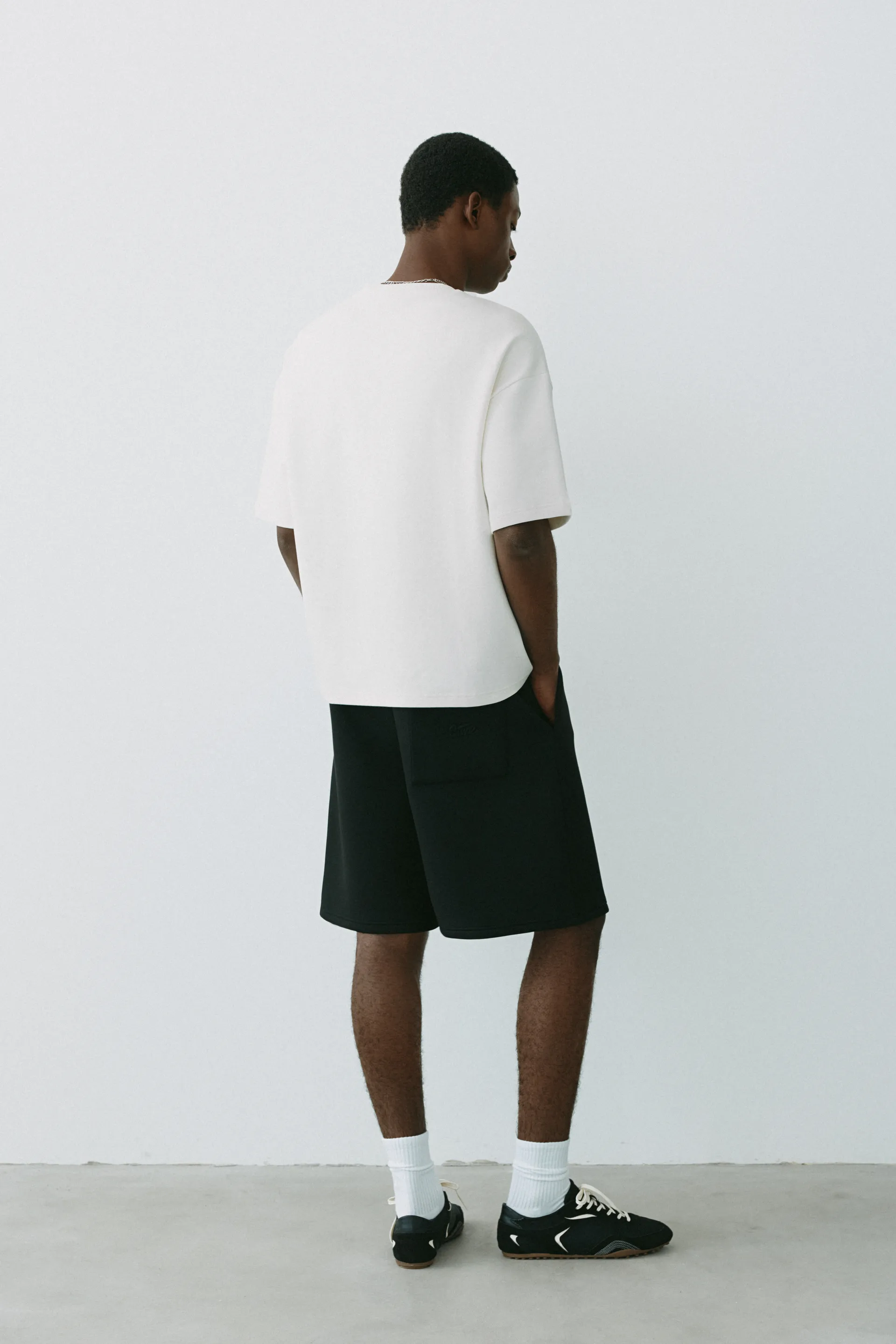 Pull&Bear Sweat manches courtes logo relief — Blanc cassé