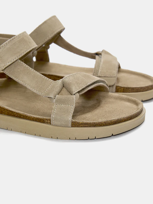 Adjustable Strap Flat Sandals