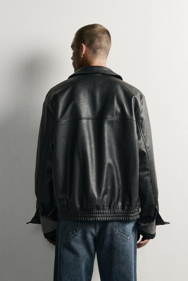 Zara RELAXED FIT LEATHER EFFECT JACKET — Black