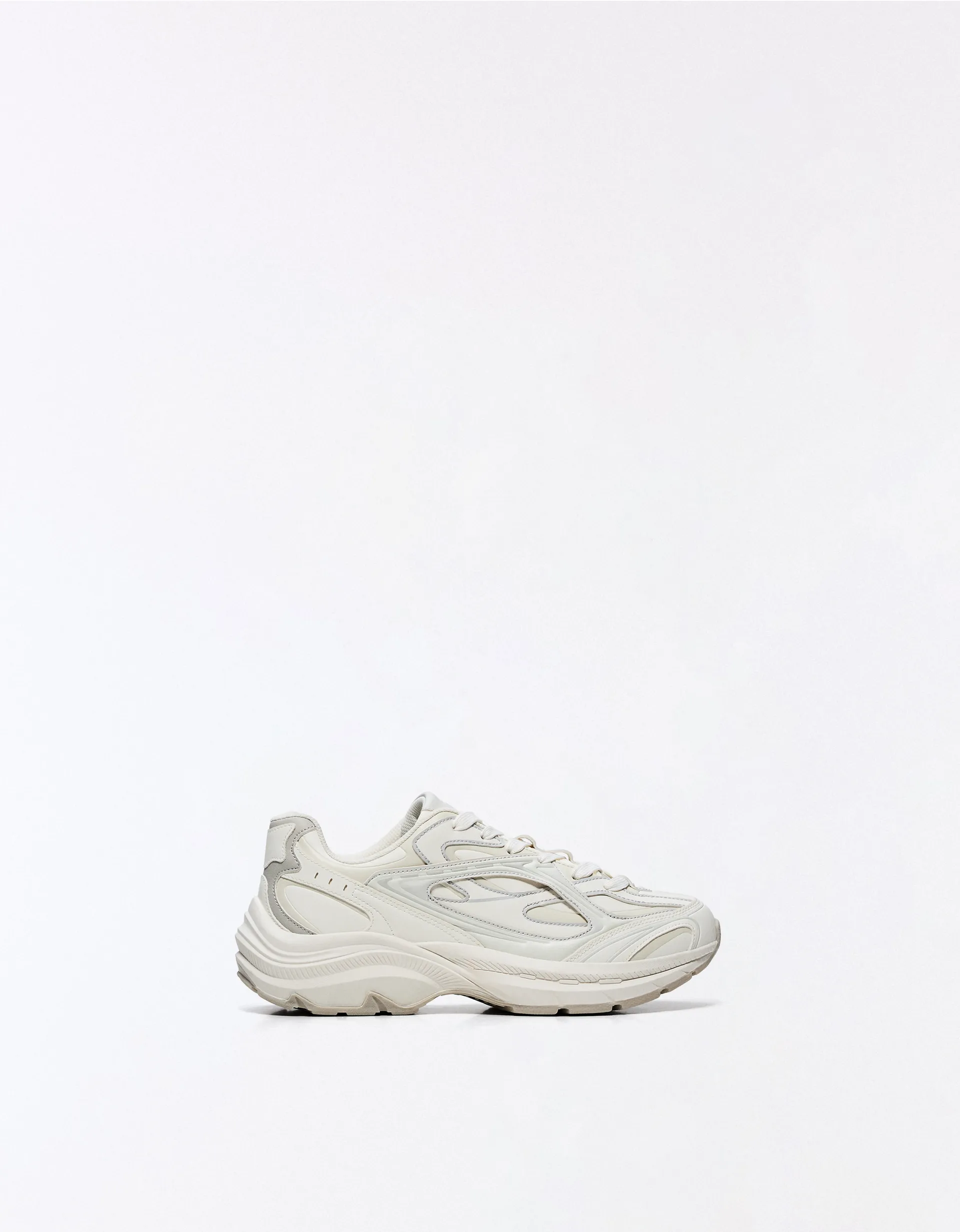 Chunky sole trainers