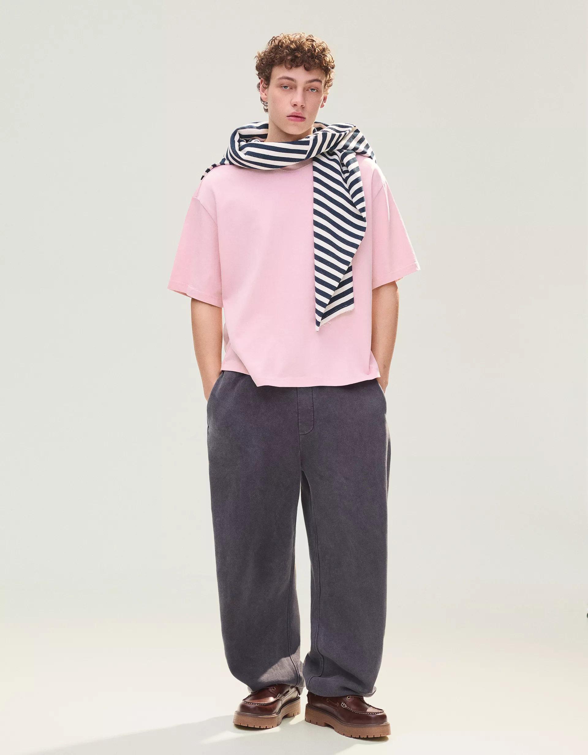 Bershka T-shirt boxy heavy — Rose