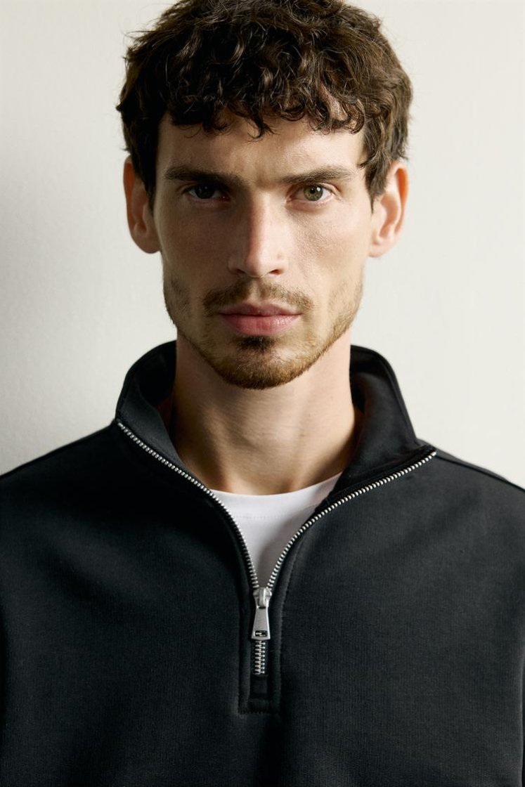 Zara BASIC QUARTER-ZIP SWEATSHIRT — Black