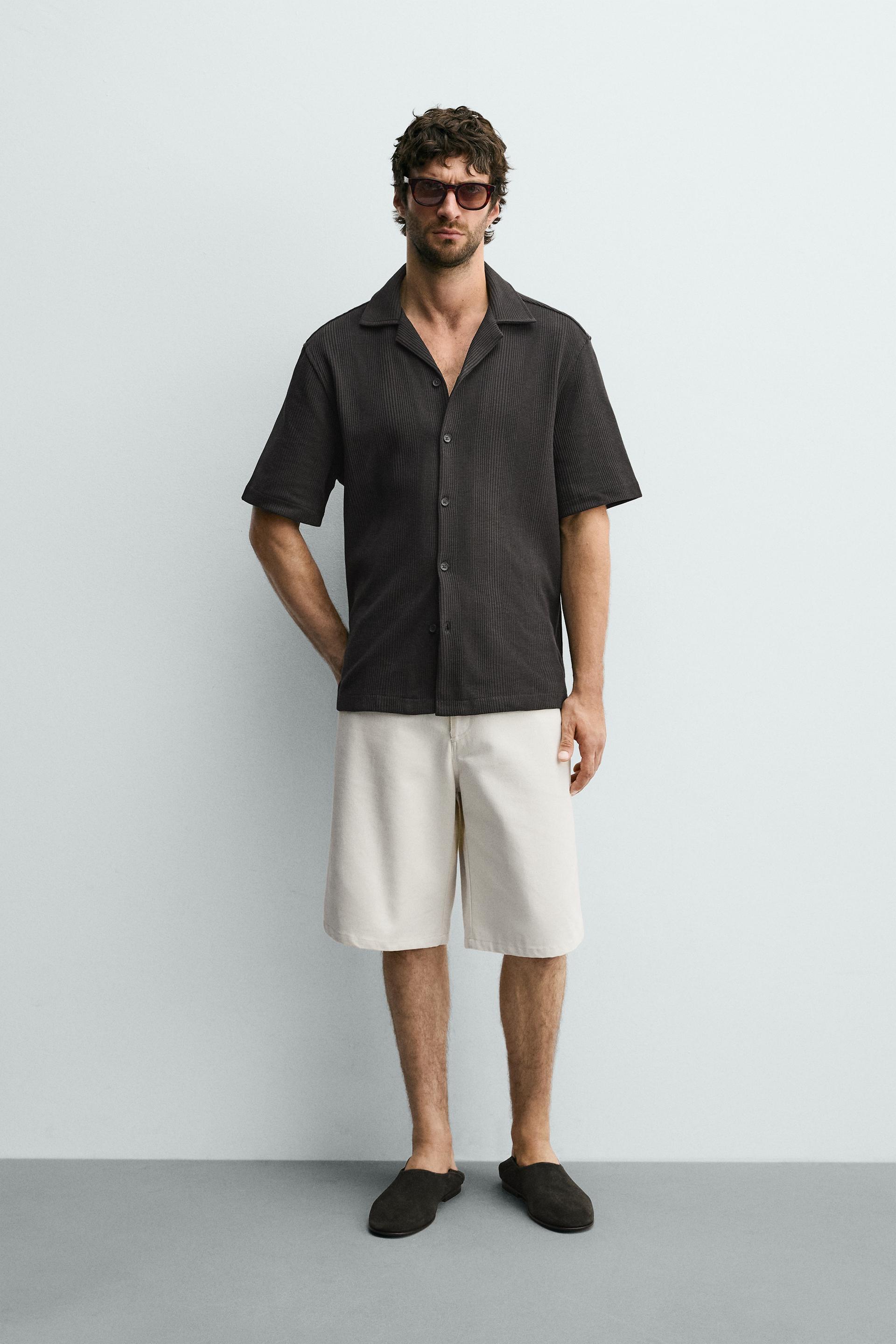 TEXTURED REGULAR FIT SHIRT