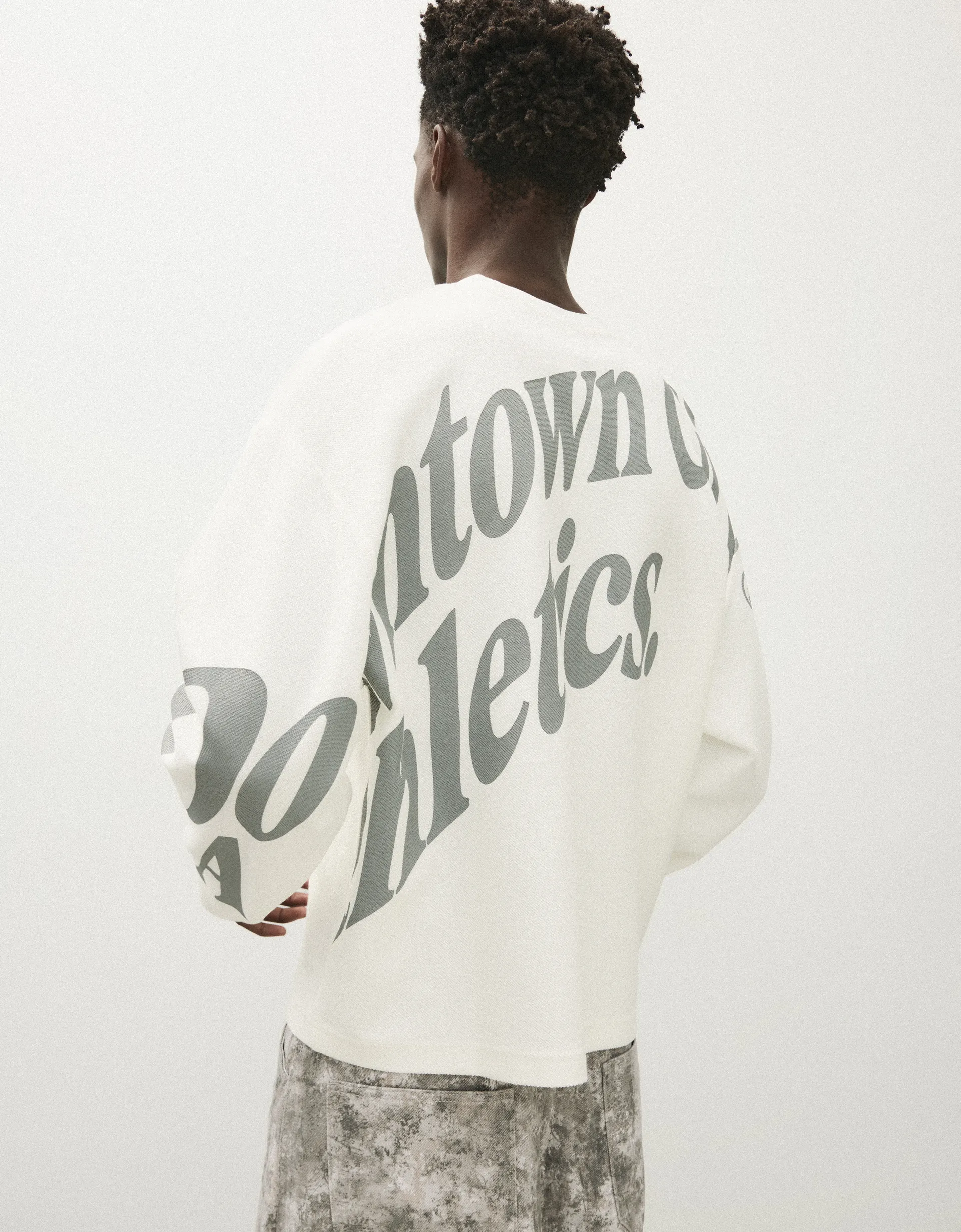 Bershka Plush Printed Sweatshirt — White