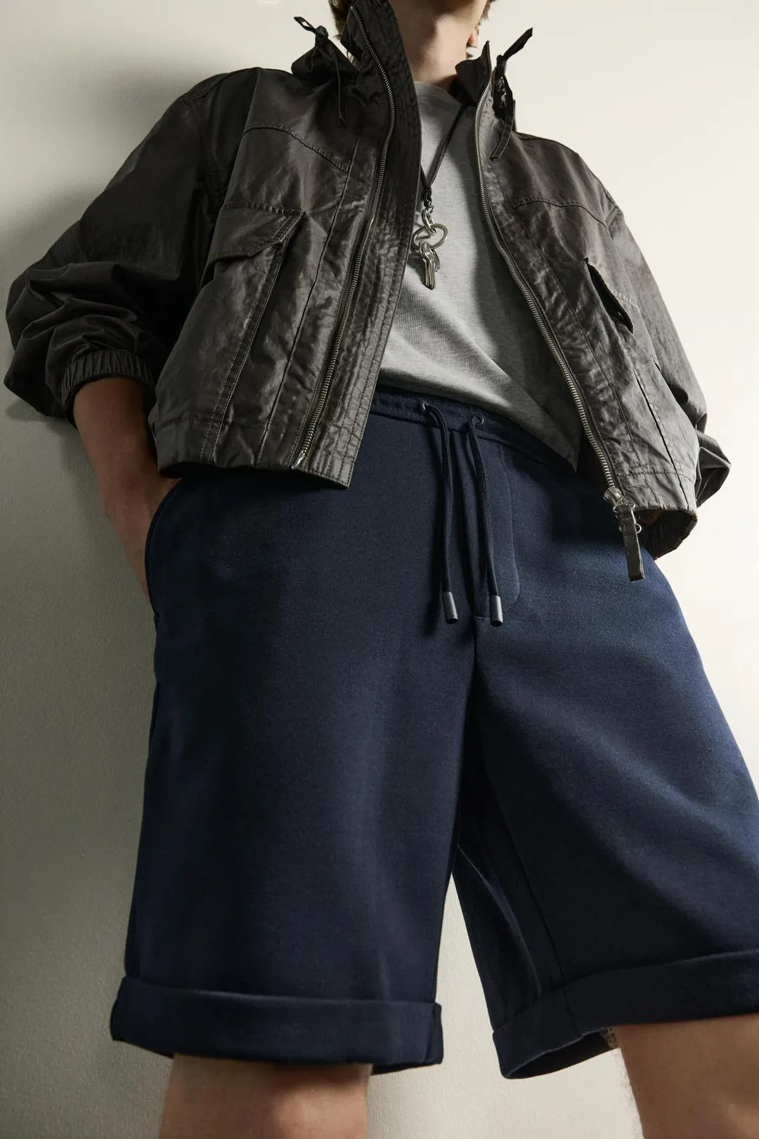 Zara Navy Drawstring Casual Shorts — Navy