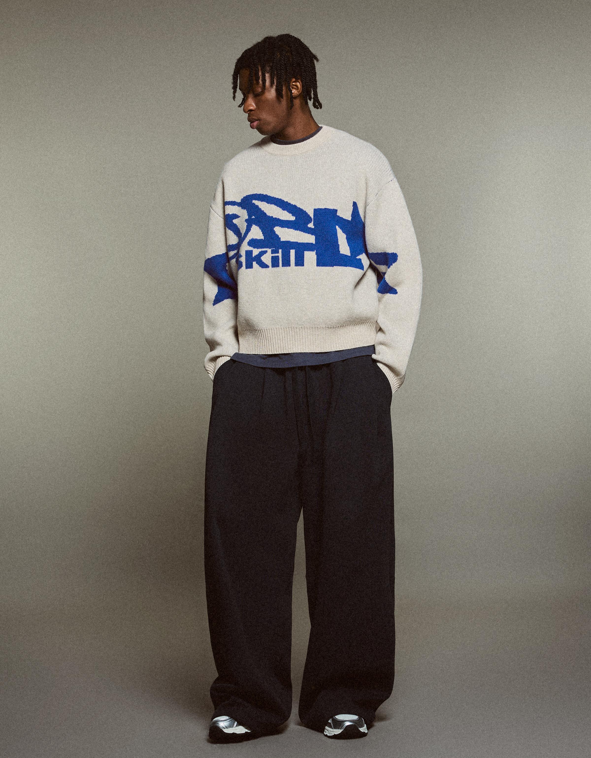 Bershka Graphic Jacquard Sweater — حجري