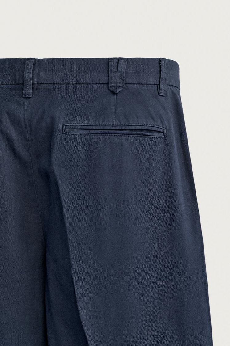 Zara Relaxed Faded Cotton-Linen Trous — Navy