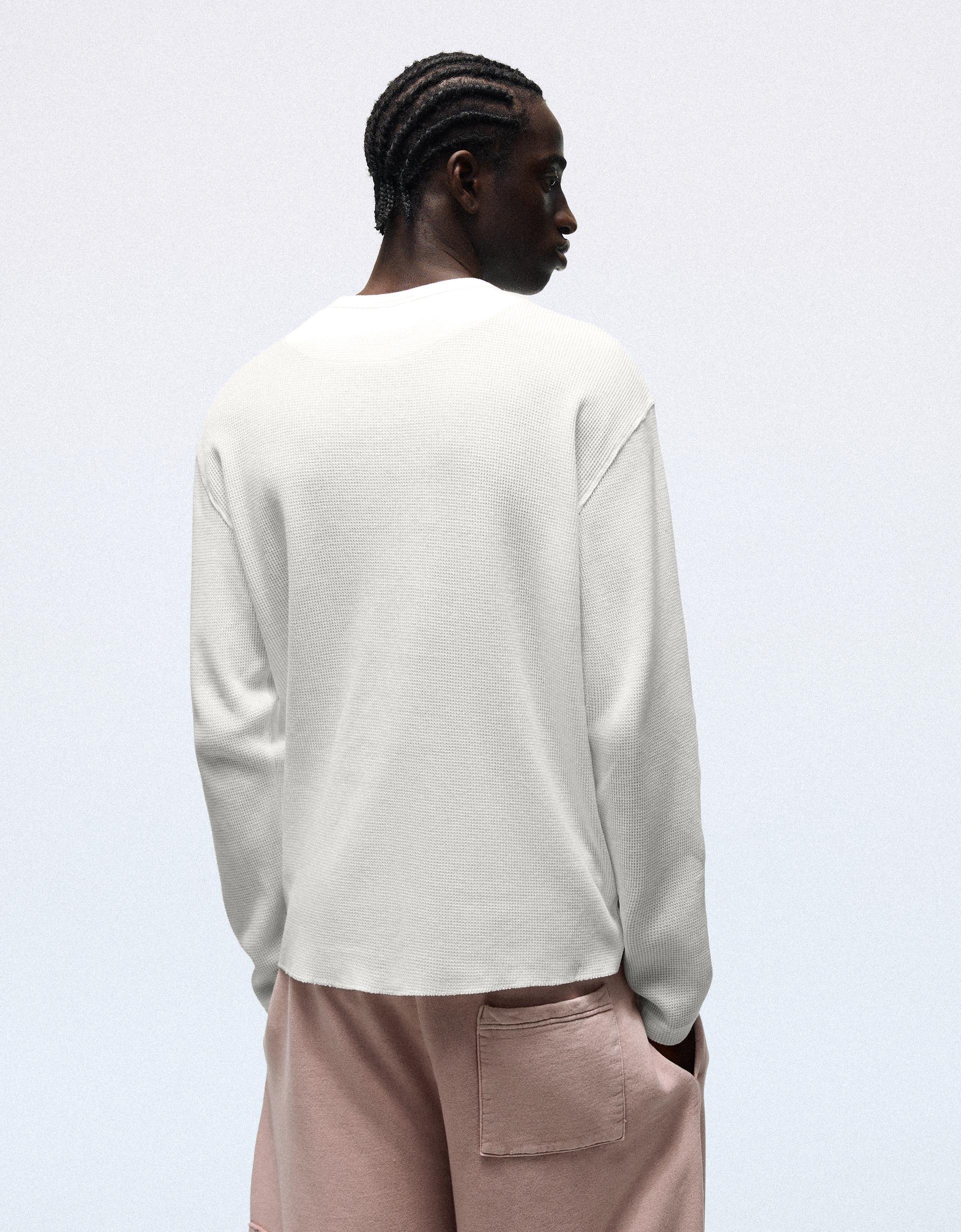 Bershka T-shirt slim à manches longues col tunisien — Blanc